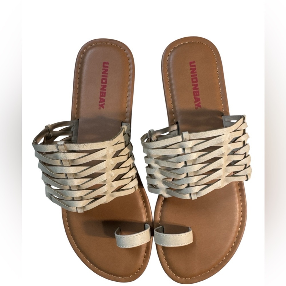 Unionbay Robyn Woven Toe Ring Flat Sandal Women’s Size 8M Cream & Tan - Picture 2 of 9